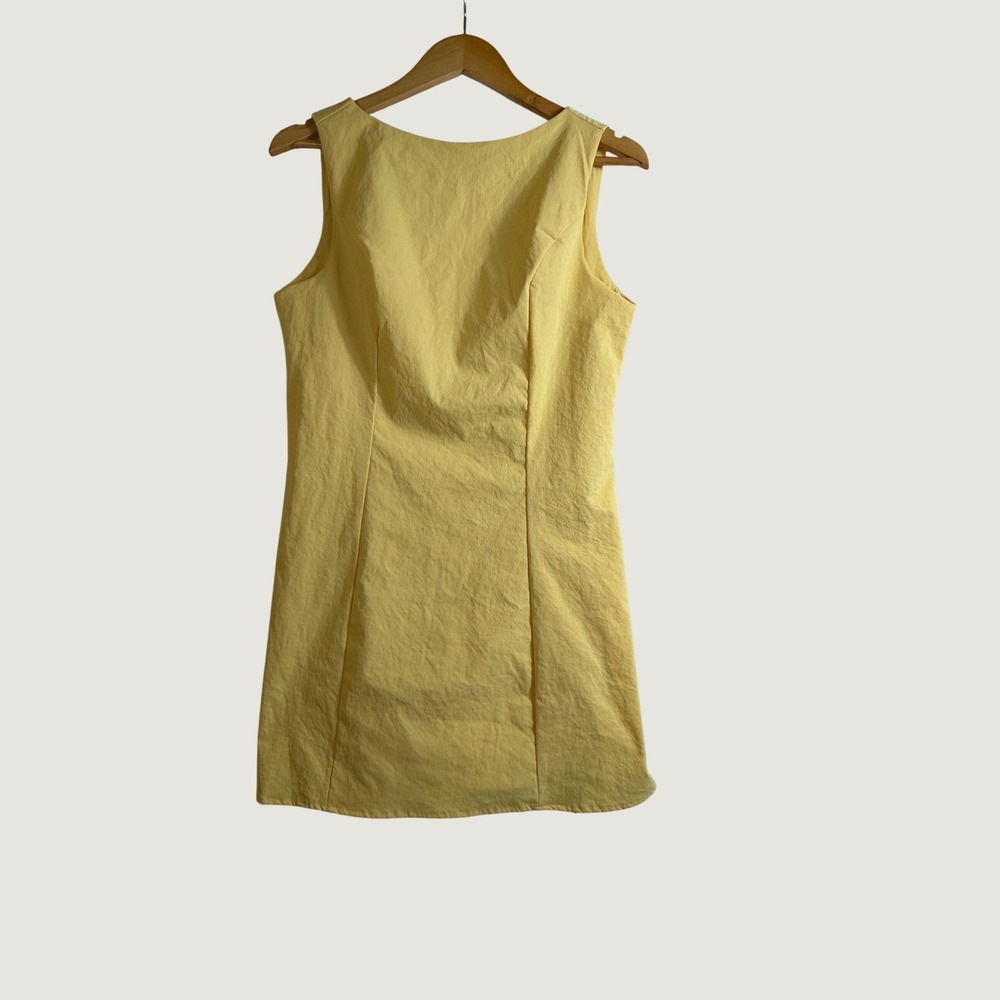 Yellow V-Back Sleeveless Mini Shift Dress NWT Size Large Summer